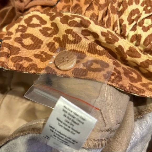 Venus Leopard Cheetah Animal Print Cargo Pants - Picture 16 of 16